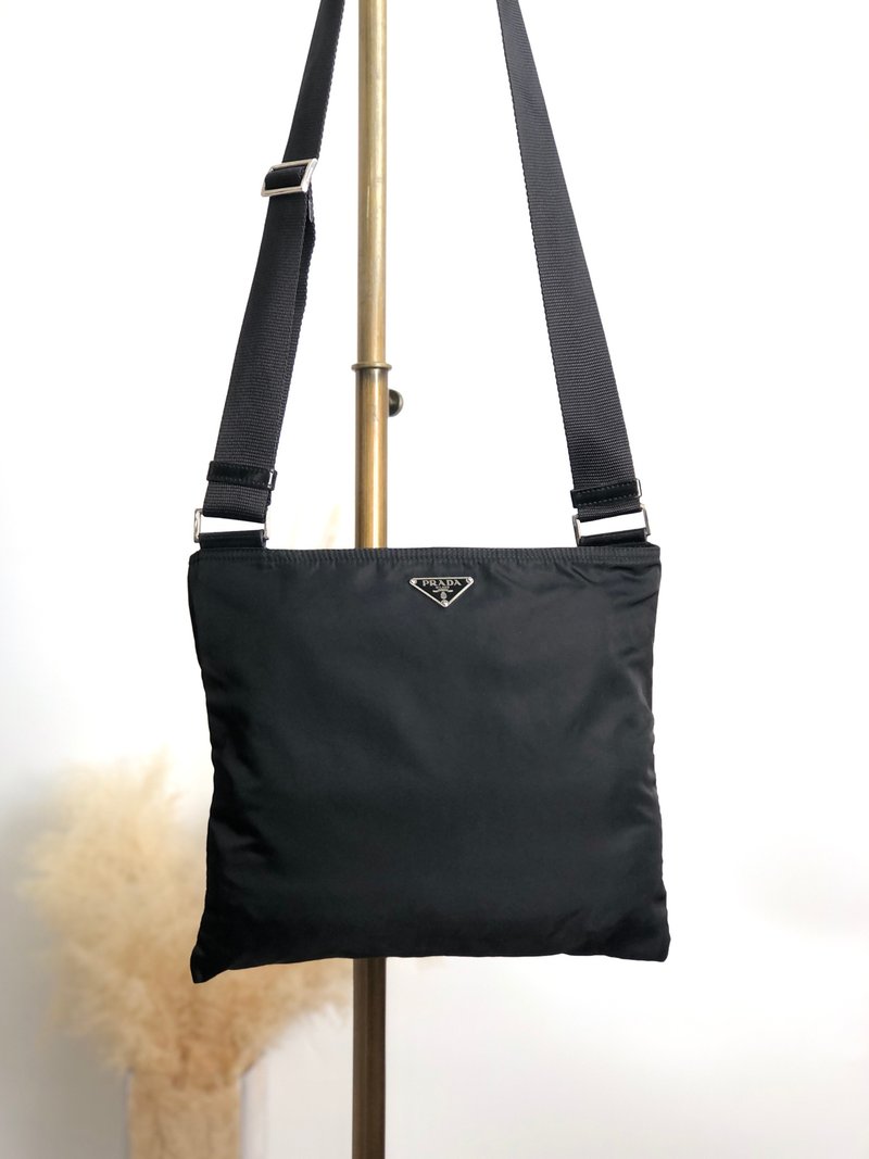 【日本直送 品牌二手包】PRADA普拉达单肩包黑三角logo尼龙vintage旧d67paz - 侧背包/斜挎包 - 尼龙 黑色