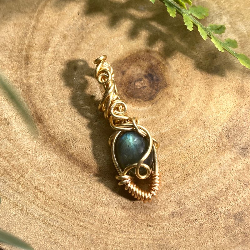 能量水晶项链-简深-拉长石、水晶灵摆项链、艺术编织、编织项链 - 项链 - 水晶 灰色