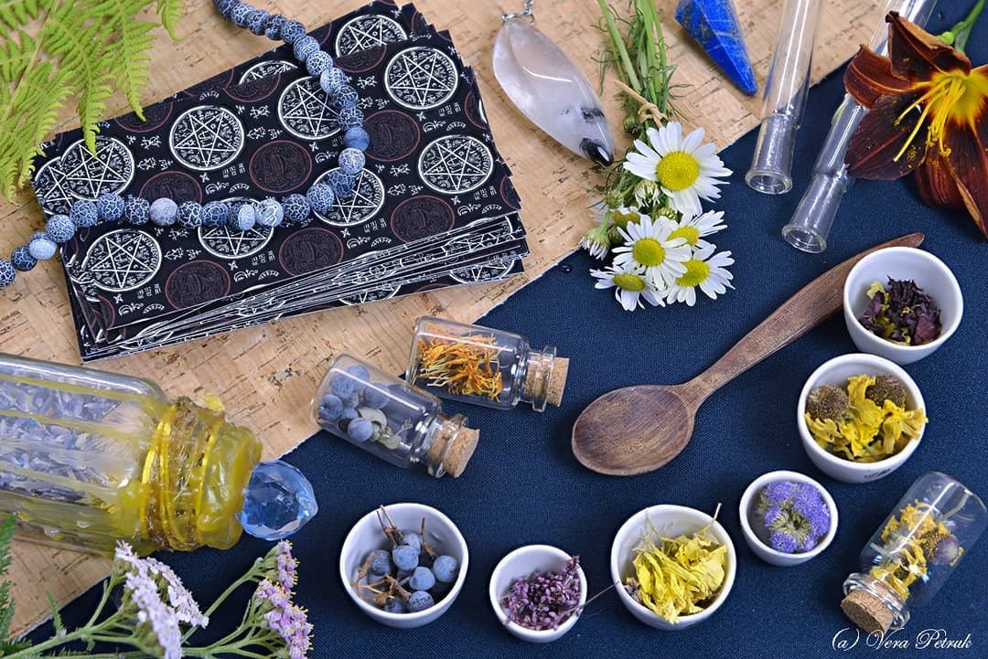 【传统胡督HOODOO魔法油】感情 人缘 事业能量调频 - 香薰/精油/线香 - 精油 