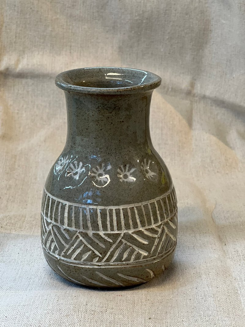 三岛手花瓶 - 花瓶/陶器 - 陶 卡其色