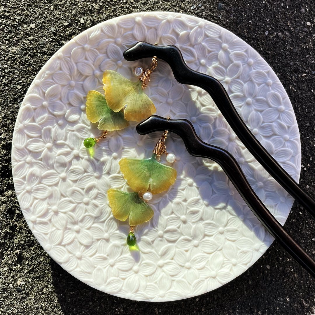 【若桑】|初秋|。天然珍珠。银杏发簪/黑檀木簪/盘发发簪 - 发饰 - 树脂 绿色