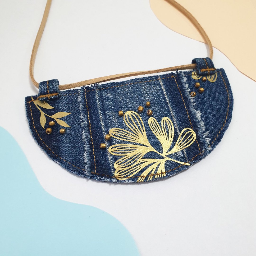 Recycled denim necklace Jeans necklace OOAK jewelry - 项链 - 其他金属 蓝色