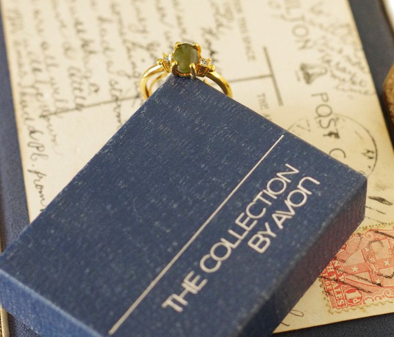 古董AVON人造玉石气质古典戒指 原装盒 RIN143 - 戒指 - 其他金属 金色