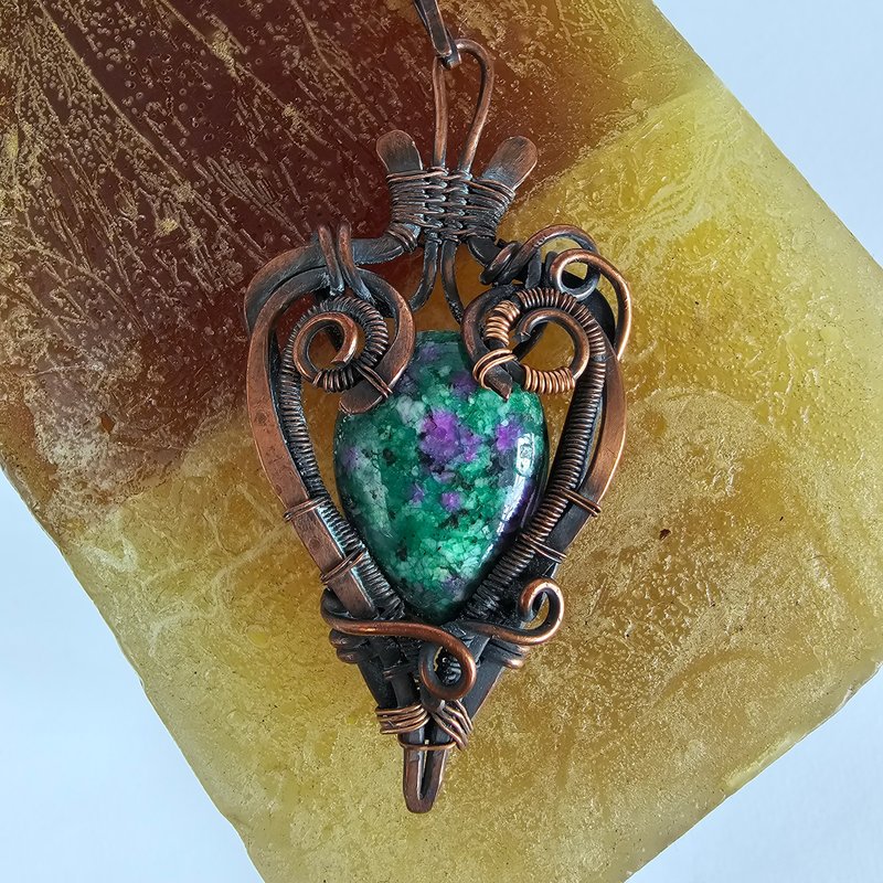 红蓝宝石古铜吊坠项链 - 项链 - 宝石 