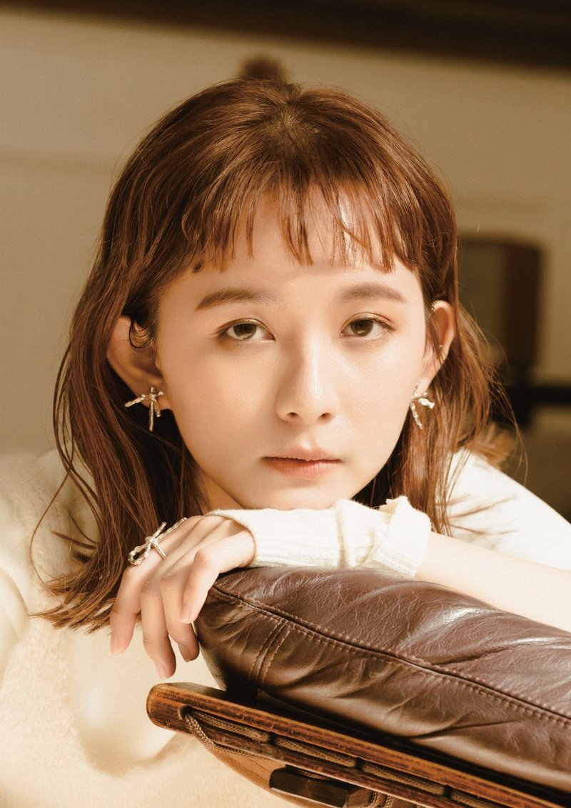 DE02 盛开的它耳环 - 耳环/耳夹 - 银 