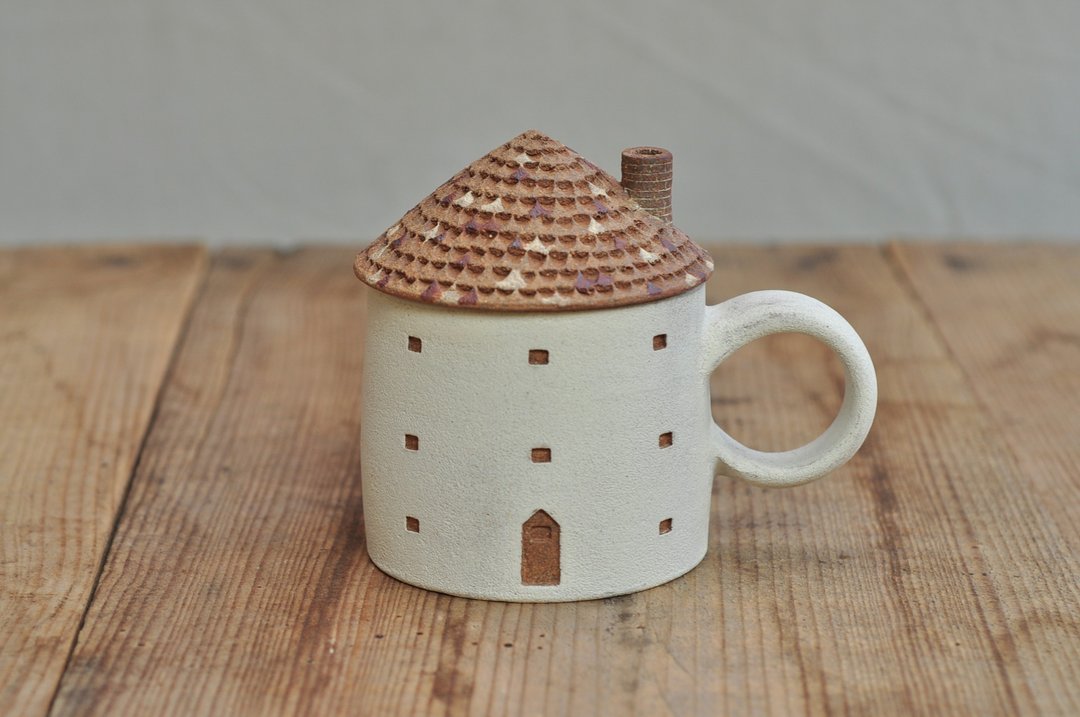 Ceramic cup like a house / brown - 咖啡杯/马克杯 - 陶 咖啡色