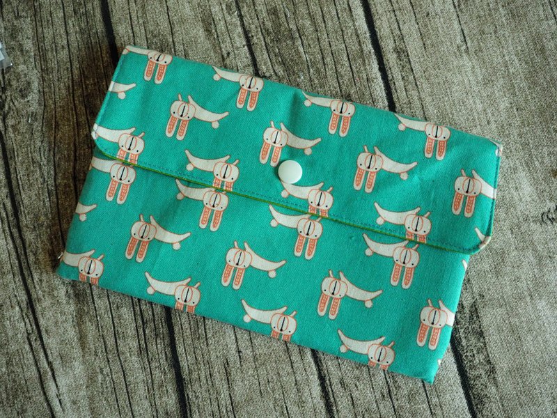 英国制作 日系粉绿小兔 双层防水口罩袋小物袋 可放成人口罩 - 化妆包/杂物包 - 棉．麻 绿色