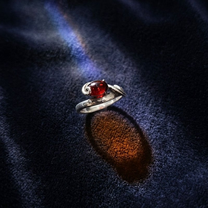 【比法一生】纯银戒指—心炽  纯银 925 手作饰品 - 戒指 - 银 银色