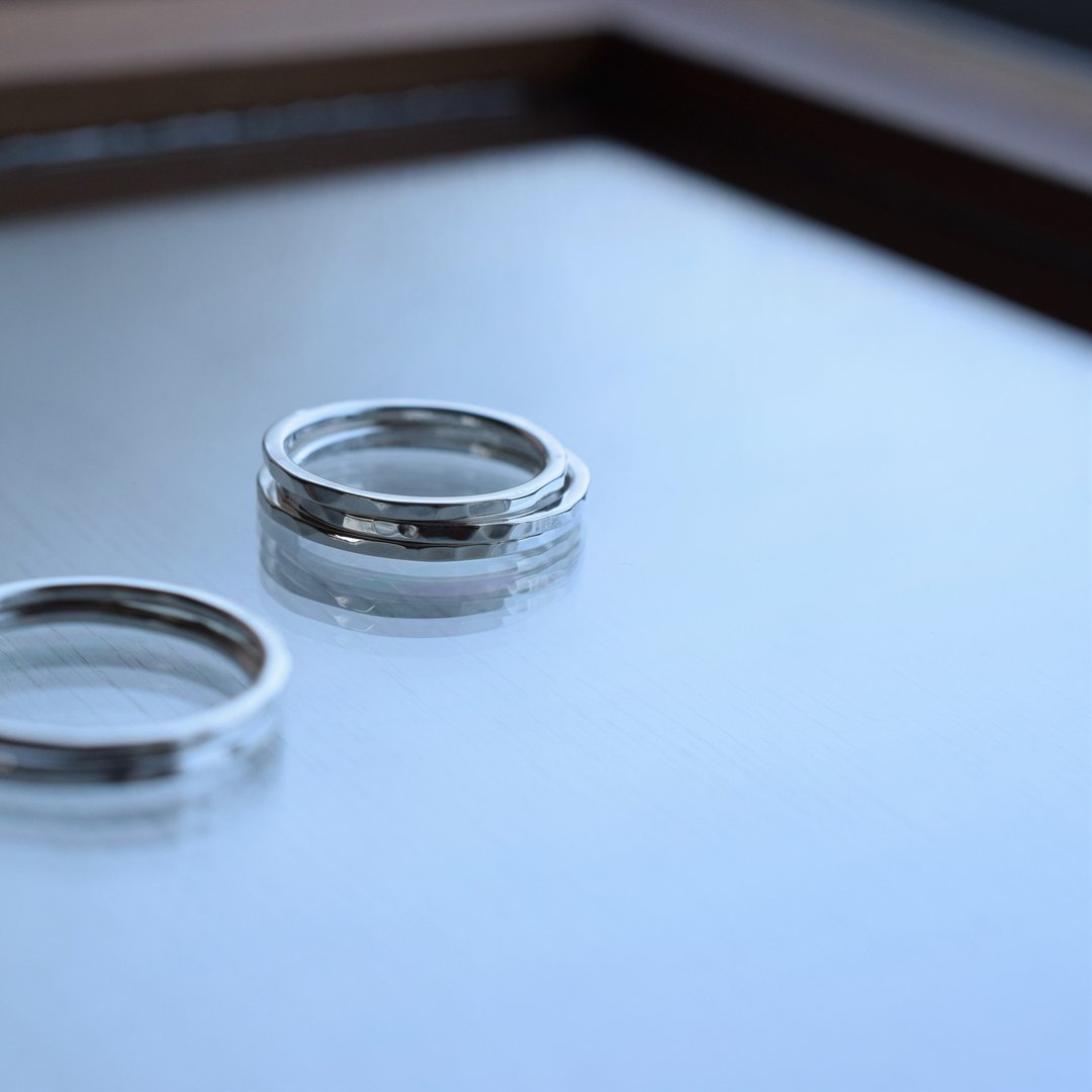 Fine Line Silver Ring - 戒指 - 其他金属 银色