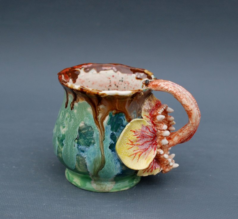 Art mug Orchid predatory flower Jaw Tongue Mug decor Multicolored cup Fairy mug - 咖啡杯/马克杯 - 瓷 多色
