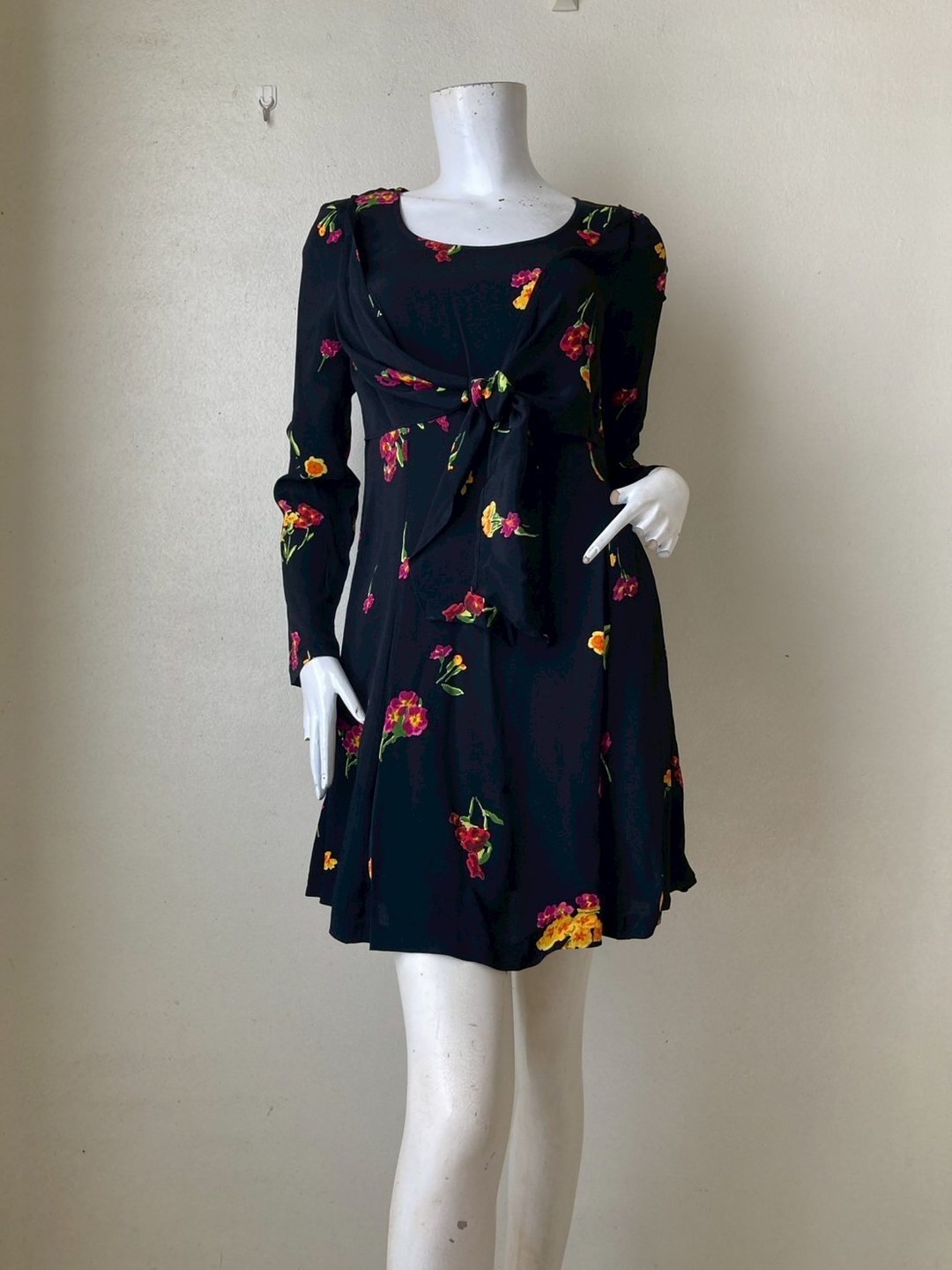 复古 90 年代 Y2K Betsey Johnson Black Label 碎花钮扣长袖迷你洋装 - 洋装/连衣裙 - 聚酯纤维 