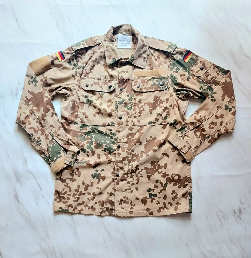 2007年份 德国公发 沙漠迷彩 军用衬衫外套 老品完整干净 - 男装外套 - 棉．麻 