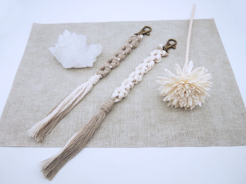 macrame 波西米亚风编织钥匙圈003 - 钥匙链/钥匙包 - 棉．麻 卡其色