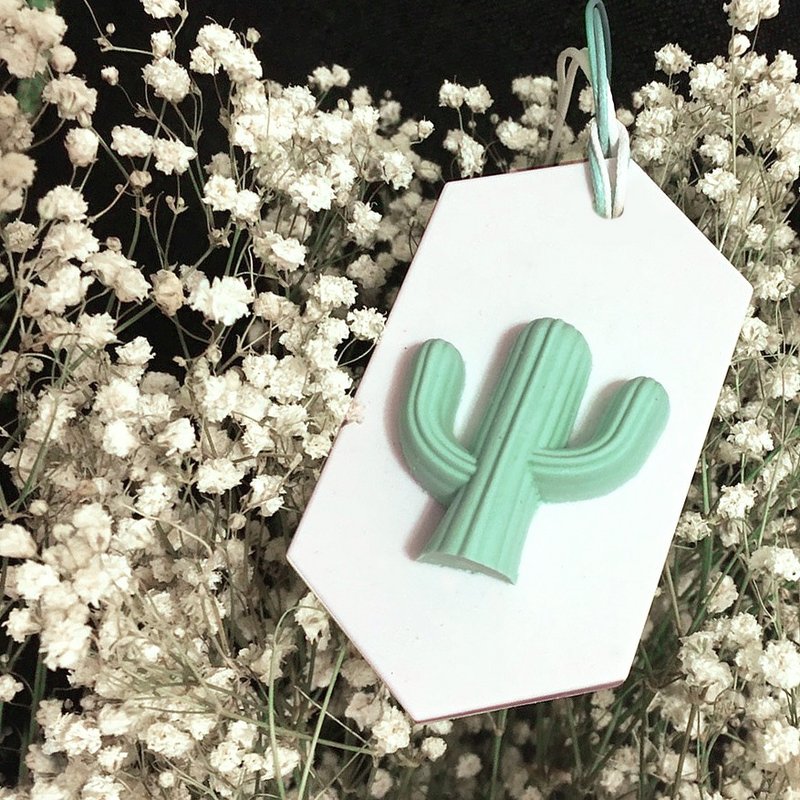 【空间扩香石吊饰】清新·仙人掌款 - 香薰/精油/线香 - 石头 白色