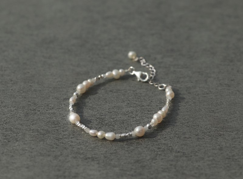 Pearl Bracelet—Glint I 不规则珍珠手链 - 手链/手环 - 珍珠 银色