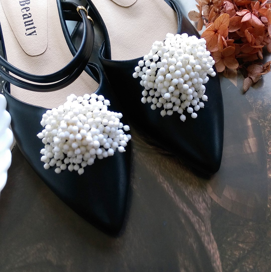 【西洋古董饰品 】西德制 白珠簇型 可爱  鞋夹 shoe clips - 其他 - 其他金属 金色