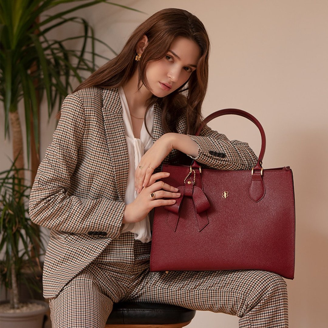 Bag to Basics 韩国制 Vegan Leather REINA 蝴蝶包包 - 侧背包/斜挎包 - 环保材料 