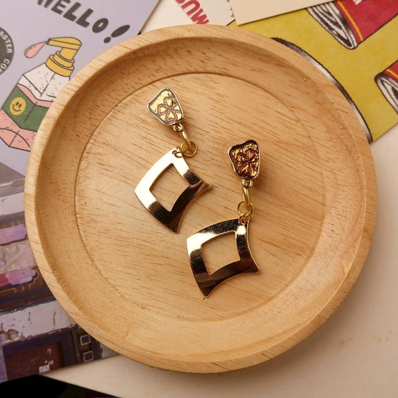 古灵精怪 无痛耳夹 - 耳环/耳夹 - 其他金属 