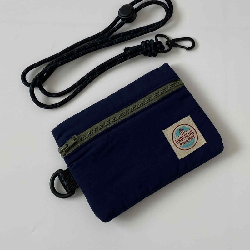 Underline 海军蓝尼龙翻盖口袋挂绳零钱包 / 钱包 / 零钱包 - 零钱包 - 棉．麻 蓝色
