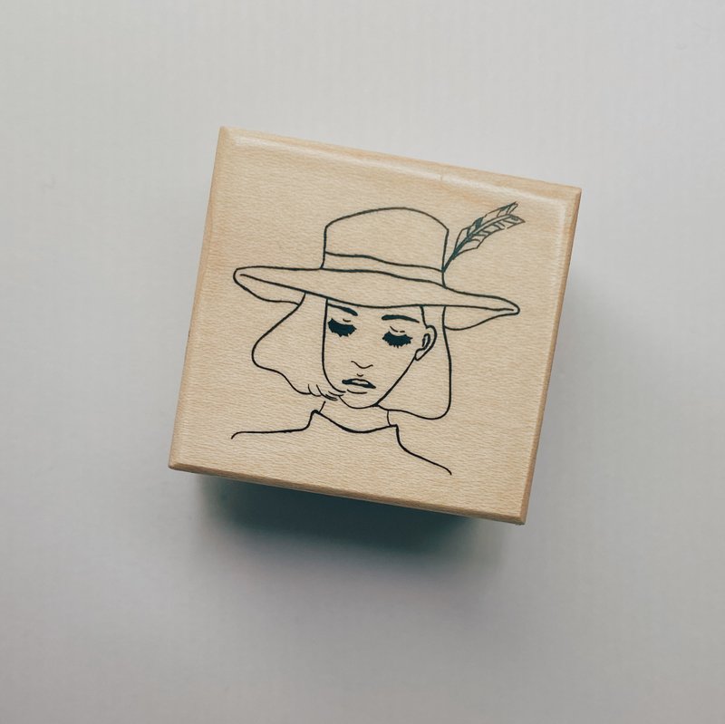 远行女孩 枫木印章 - 印章/印台 - 木头 橘色