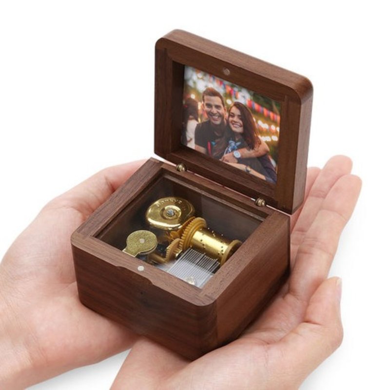 【定制化礼物】木质音乐盒(小)│情人节/生日礼物/婚礼礼品 - 扩音器/喇叭 - 木头 