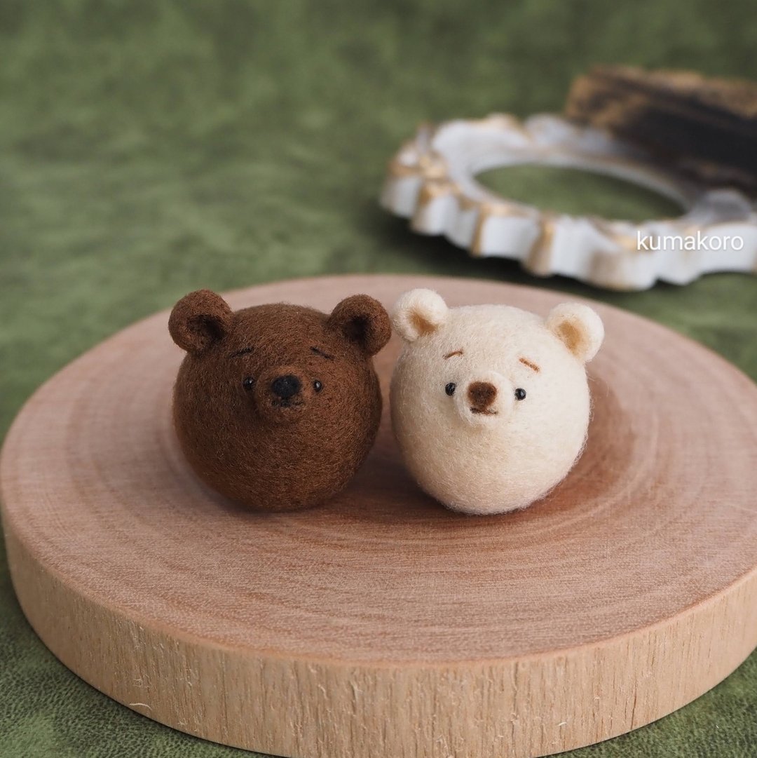 Mayu Bear (dark brown/beige) Wool Felt - 摆饰 - 羊毛 咖啡色
