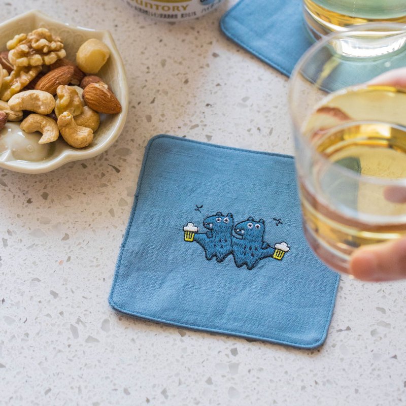 蝙蝠刺绣杯垫 蓝灰色 - 杯垫 - 棉．麻 蓝色
