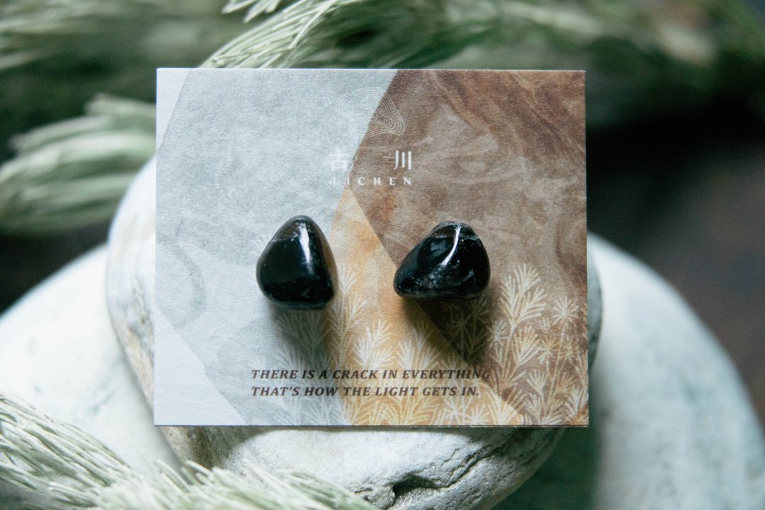 CRACK | 矿物系耳环 |  EARRINGS - 耳环/耳夹 - 玉石 黑色