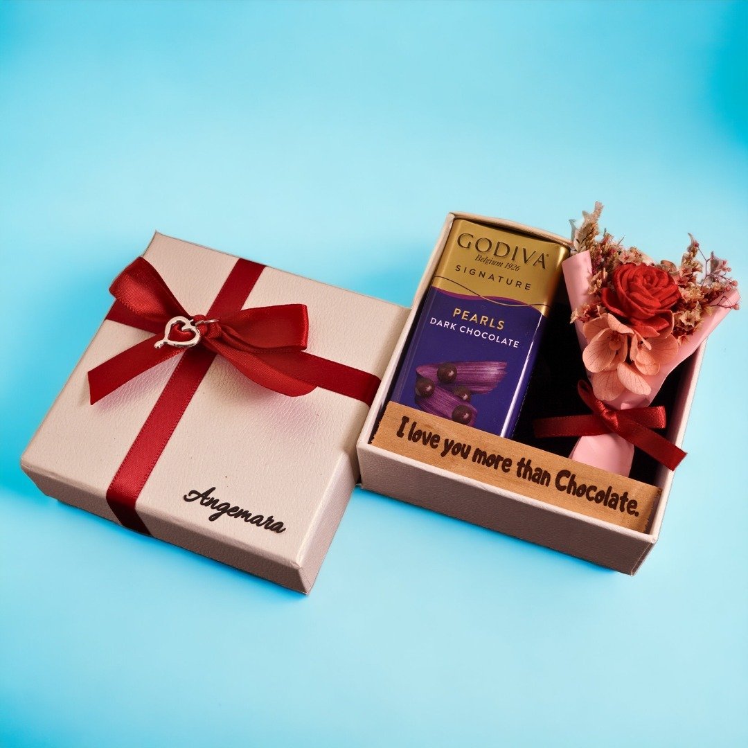 【毕业礼盒】扩香永生花巧克力礼盒 (内含 Godiva) 定制化礼盒 - 巧克力 - 植物．花 咖啡色