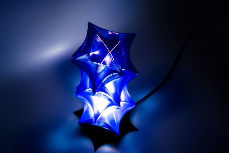 Vertex - 台灯 - 灯具/灯饰 - 塑料 