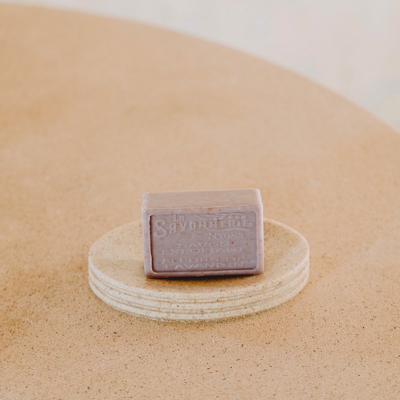 法国 La Savonnerie de Nyons 薰衣草籽去角质皂 - 肥皂/手工皂 - 其他材质 紫色