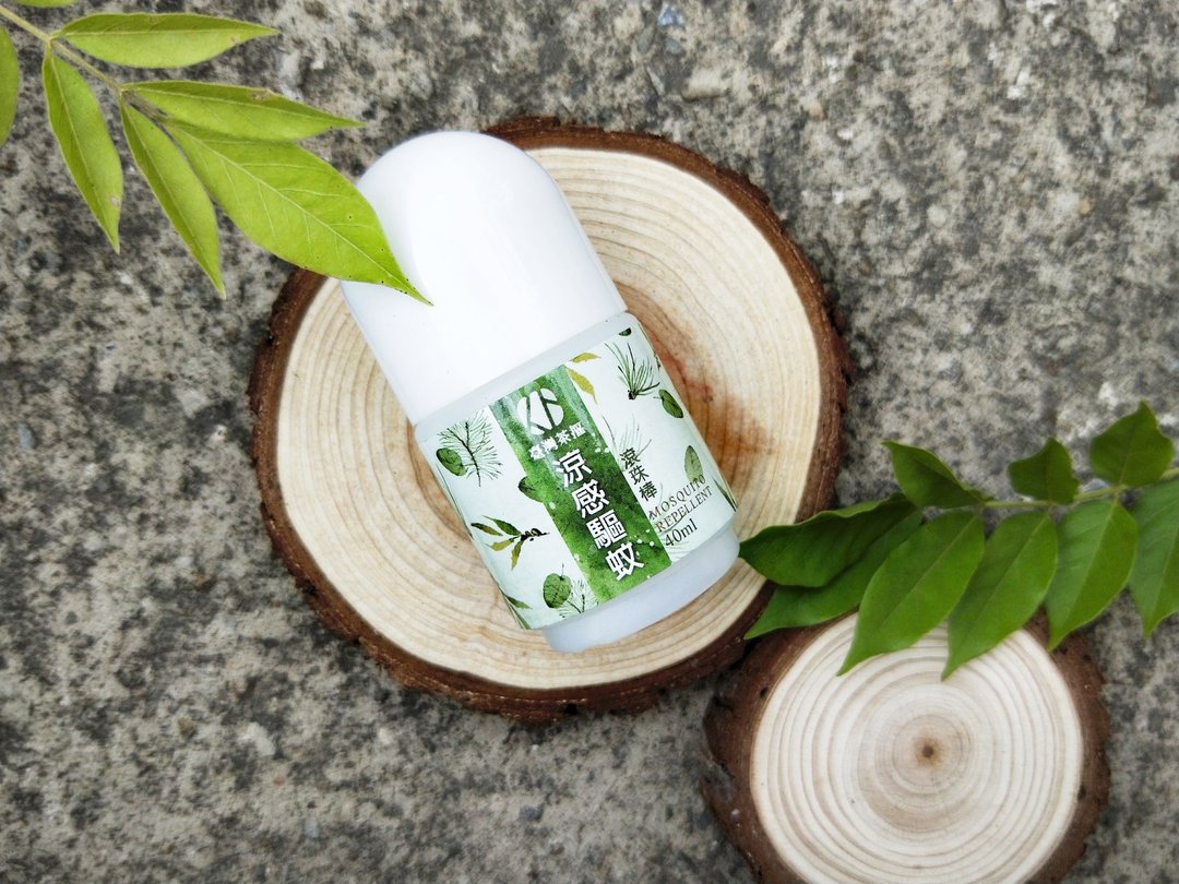 凉感驱蚊滚珠棒 40ml 、肤触清凉舒畅、香气沁凉不刺鼻 - 防蚊用品 - 其他材质 绿色