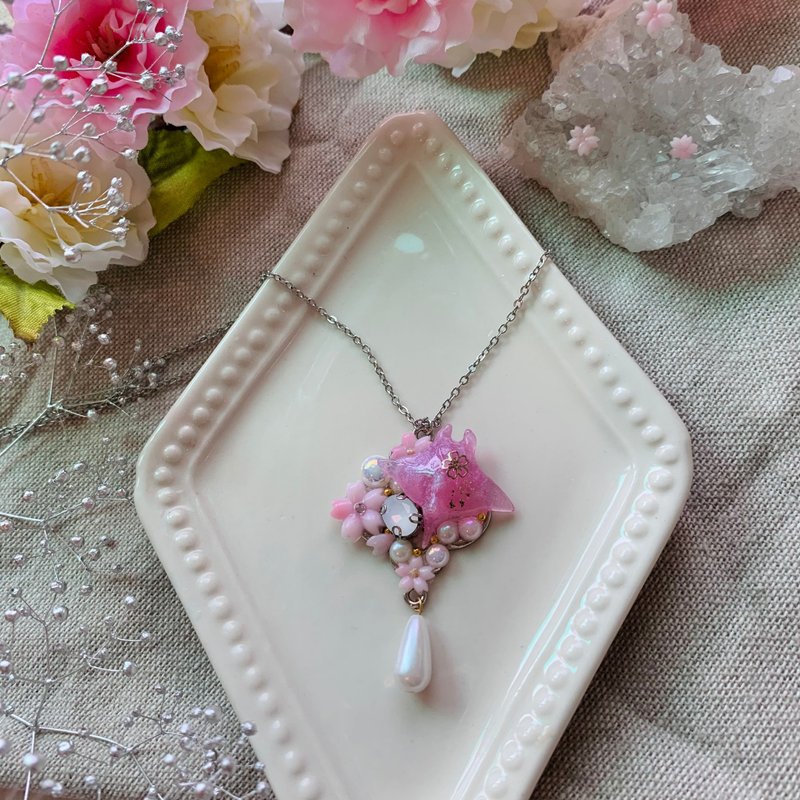 【樱花魟-春季限定】零樱的海面 项链 - 项链 - 树脂 粉红色