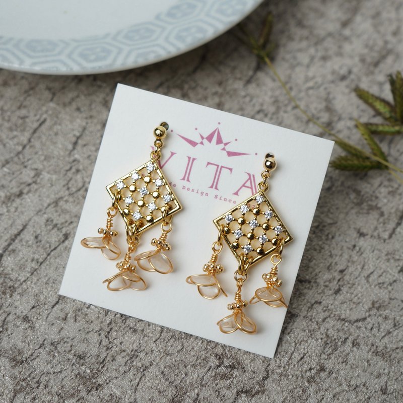 树脂耳环-捕梦网(白色)-(耳针/耳夹) - 耳环/耳夹 - 树脂 白色