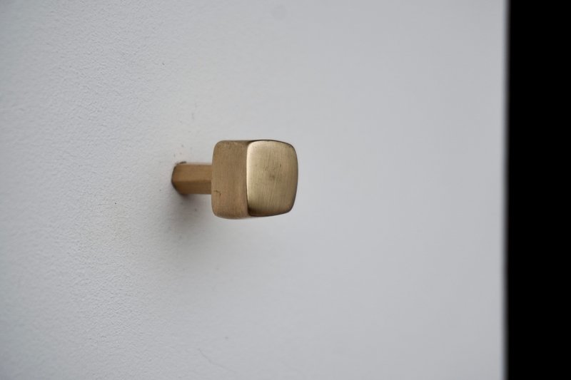 黄铜方形挂钩 - 衣架/挂勾 - 铜/黄铜 金色