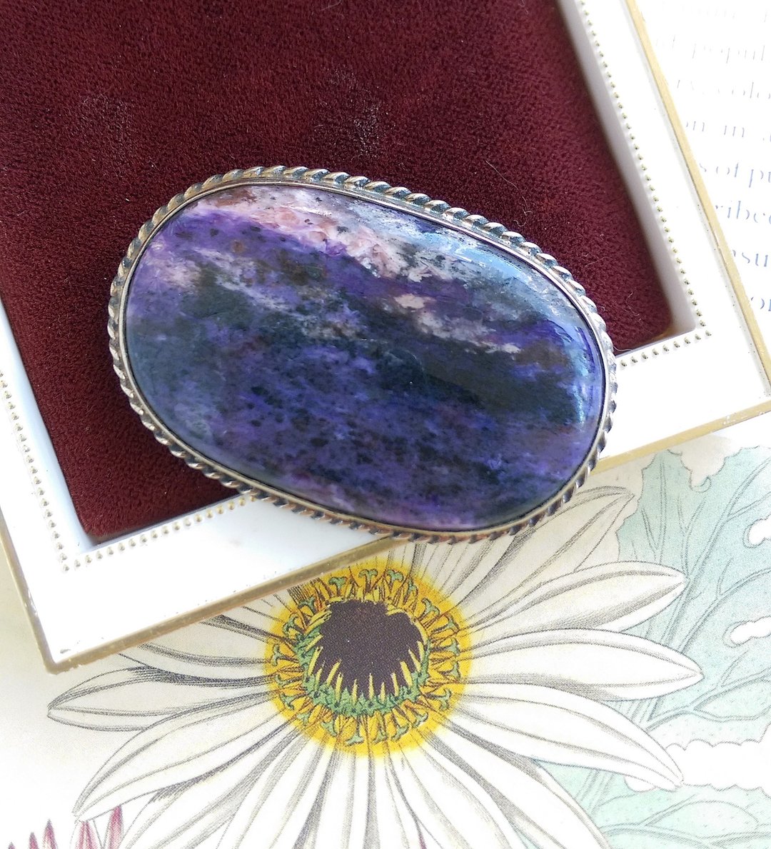 Vintage Jewelry 西洋古董饰品 紫石 复古 手工 别针 - 徽章/别针 - 其他金属 金色