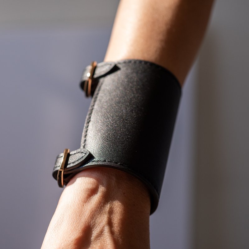 皮革手环 手圈 可压印文字 自选配色 - 手链/手环 - 真皮 多色