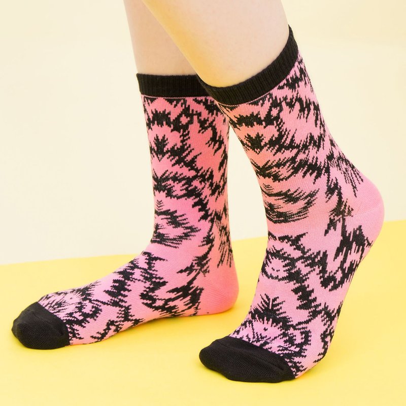 (男女适用)闪电豹风中筒棉袜-粉 - 袜子 - 棉．麻 粉红色