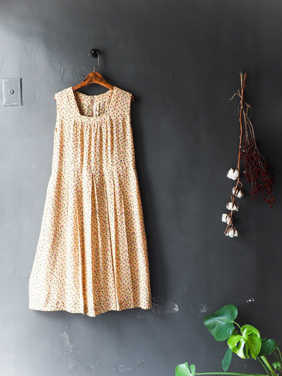 河水山 - 佐贺暖暖奶茶花卉轻时光 古董连身丝质短裙 overalls oversize vintage dress - 洋装/连衣裙 - 丝．绢 橘色