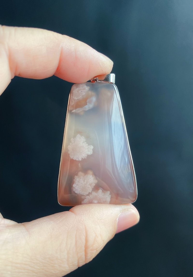 【售出】樱花玛瑙  灰冰底飘龙纹小碎花 项链 闺密 天然石 礼物 S - 项链 - 水晶 灰色
