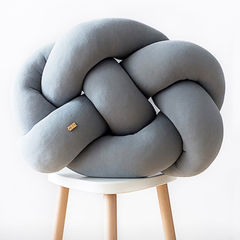 Knot Cushion 缠绕抱枕 | 胖胖款质感灰   乔迁礼物 - 枕头/抱枕 - 棉．麻 灰色