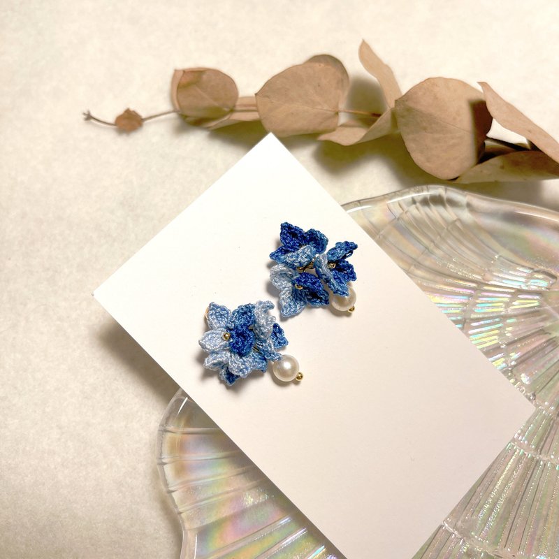 耳语花信/Whisper Petals 晴空籁语/蓝色 - 耳环/耳夹 - 绣线 蓝色