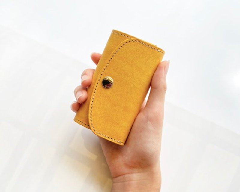 Mimosa yellow key case with zipper pocket Italian leather MAYA name can be entered Smart key can be stored - 钥匙链/钥匙包 - 真皮 黄色