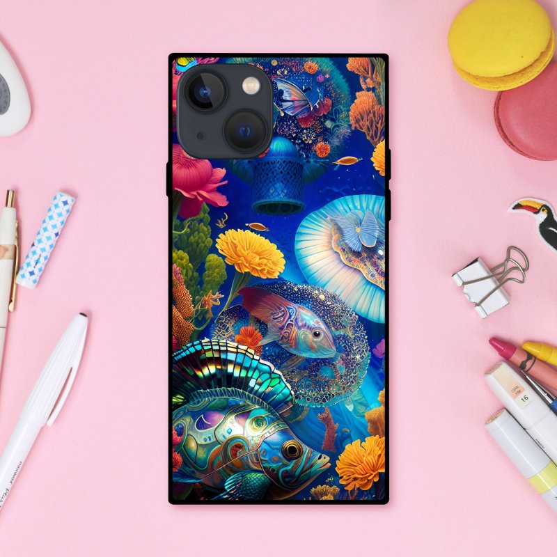 色彩鲜艳如鲍鱼贝壳般闪耀的深海鱼 方形手机壳【强化玻璃处理】支持 iPhone16 - 手机壳/手机套 - 塑料 多色