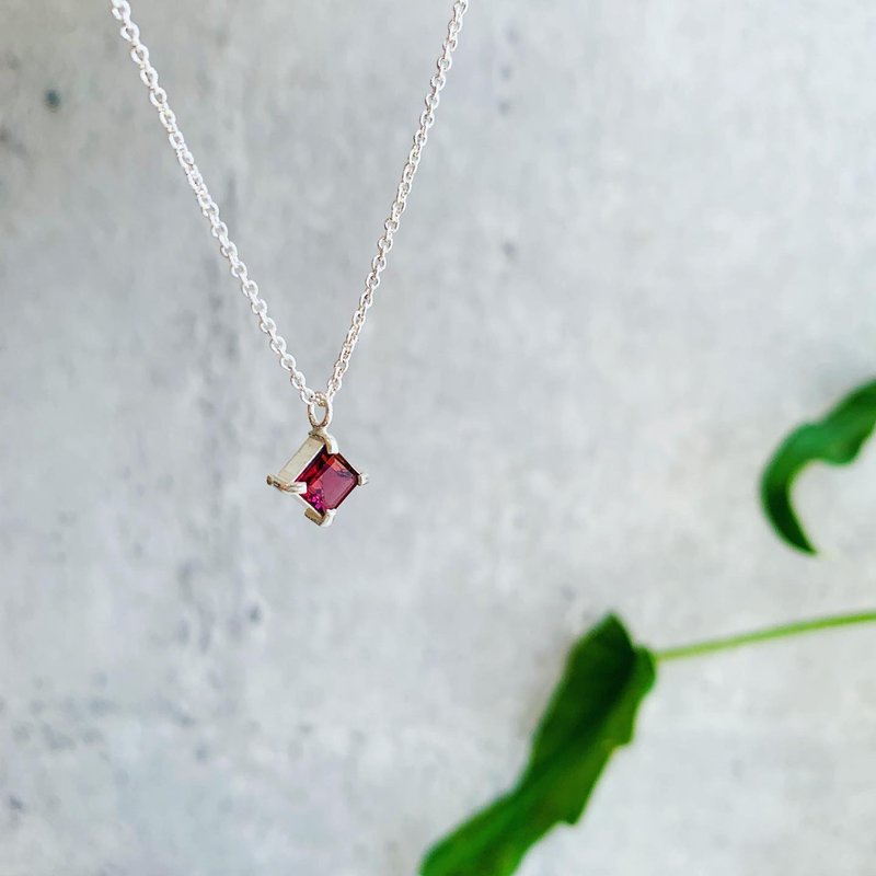 925纯银 / 莓果口味 • 糖果碧玺项链 - 项链 - 纯银 红色