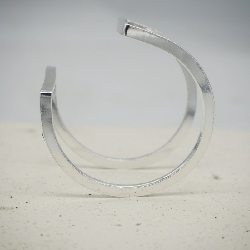 **未来 towards**纯银手工订制原创设计定制手作立体感边框设计手环 - 对戒 - 其他金属 银色