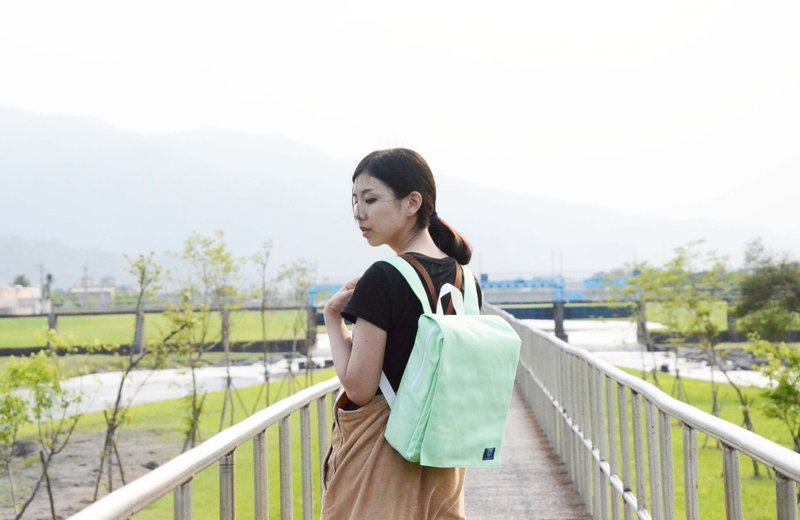 ::浏海树:: 春夏限定后背包＿果绿 - 后背包/双肩包 - 其他材质 绿色