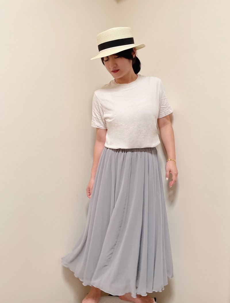 Flat 135 X 台湾设计师系列 法式长裙 灰色三层纱纱裙 腰部松紧 - 裙子 - 聚酯纤维 银色