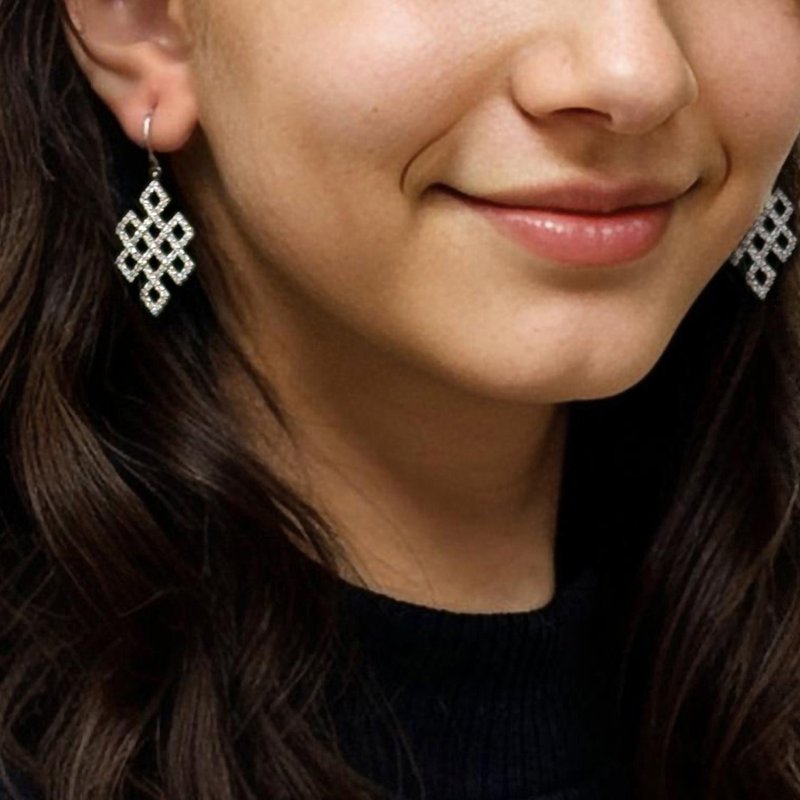 佛禅礼物之选 I 纯银925 CZ钻石无尽结耳环 - 耳环/耳夹 - 纯银 金色