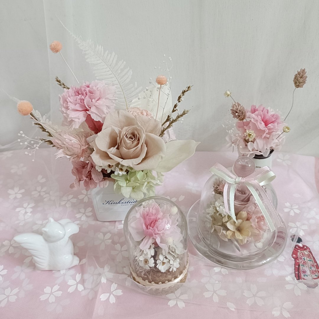毕业老师礼物花束向日葵 情人节礼物花束 生日永生玫瑰玻璃盅罩七 - 干燥花/捧花 - 植物．花 多色